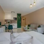 Park A3- Zloty Jelen- Z Dostepem Do Basenu, Sauny, Jacuzzi, Silowni Lägenhet